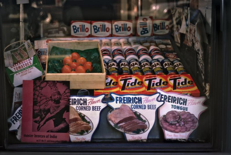 A Glimpse Into The Late 1960S New York City Through Beautiful Kodachromes By Tod Papageorge