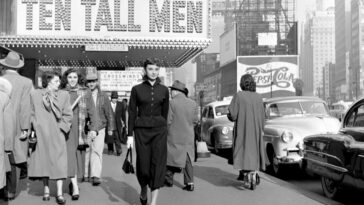 Audrey Hepburn at time square 1951