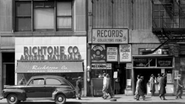 Post War New York City Todd Webb