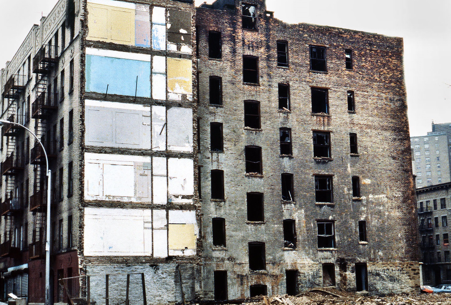 Ruined buildings in the Bronx, Manhattan, 1978.