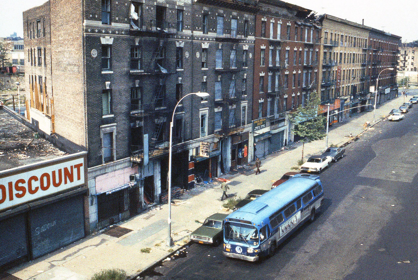 Discount, Harlem, NYC, 1978.