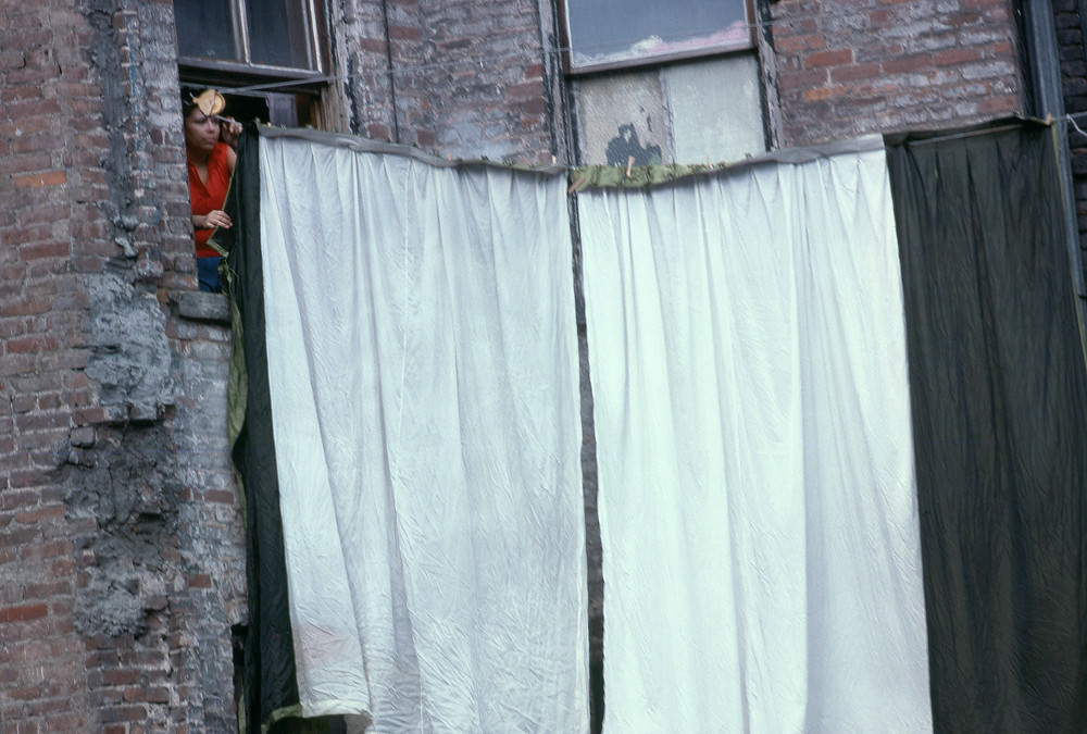 Clean sheets in Manhattan, 1978.