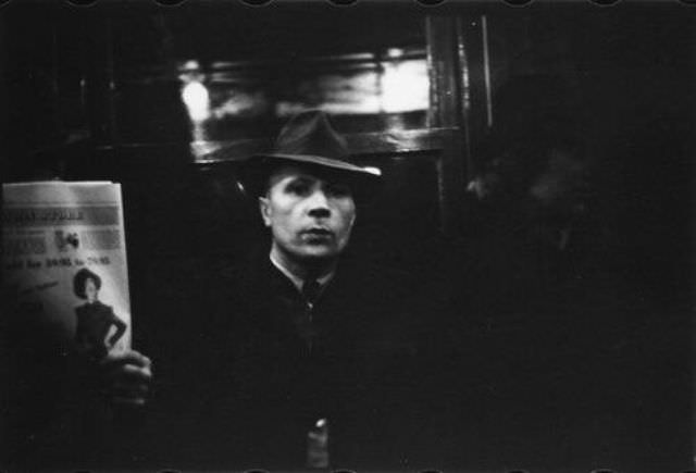 Vintage Photos Capture The Faces And Fashion Of Nyc Subway Passengers In The 1940S