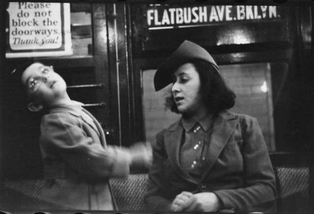 Vintage Photos Capture The Faces And Fashion Of Nyc Subway Passengers In The 1940S