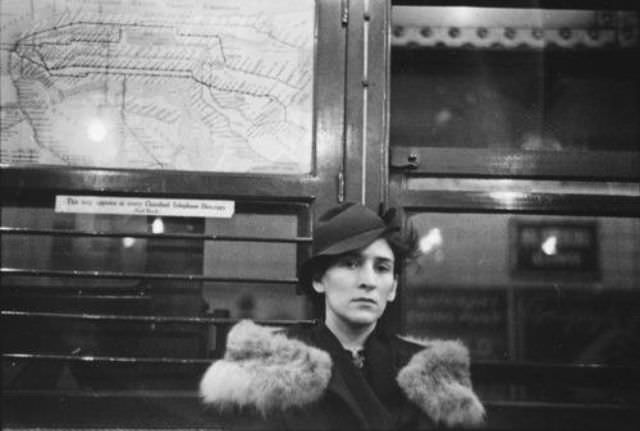 Vintage Photos Capture The Faces And Fashion Of Nyc Subway Passengers In The 1940S