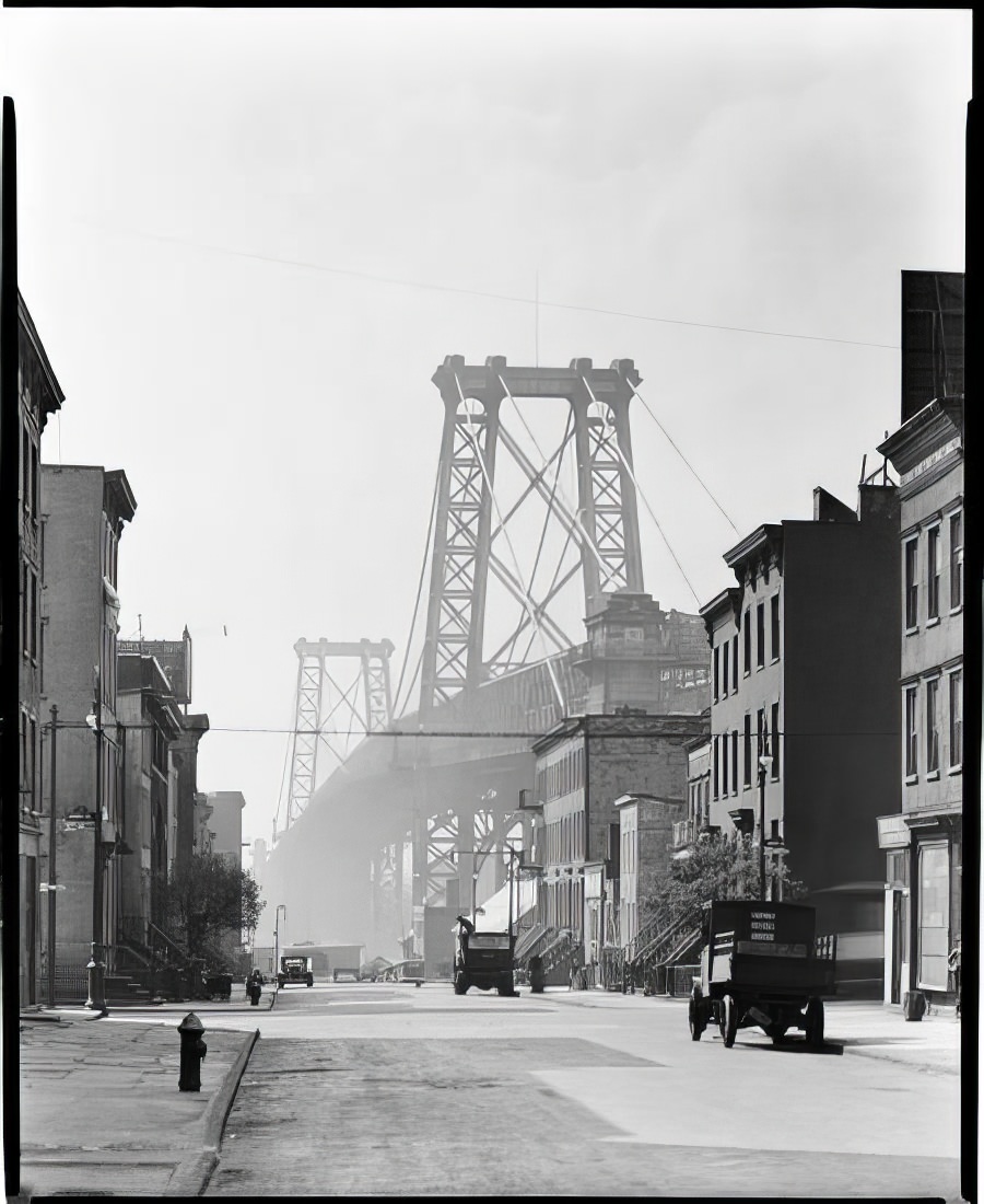 Williamsburg Bridge, 1937