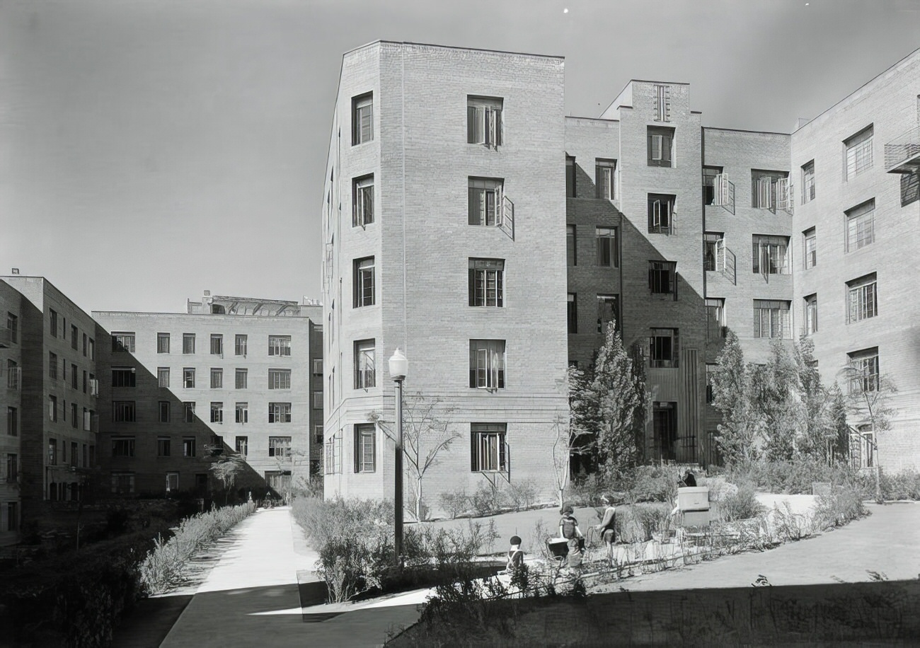 Hillside Housing Inc., Boston Post Road, Bronx, 1935.