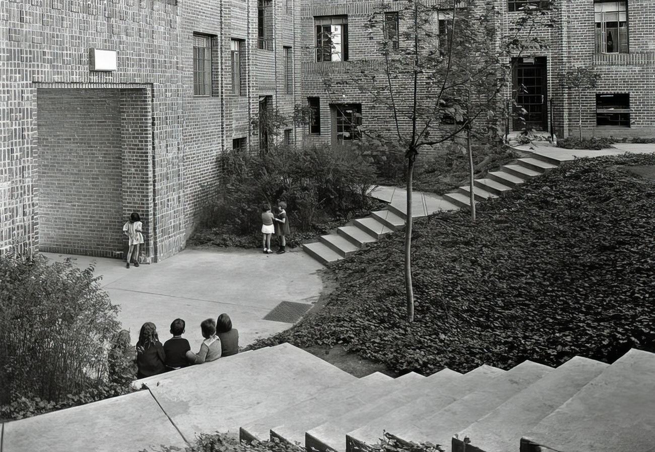 Hillside Housing Inc., Boston Post Road, Bronx, 1935.