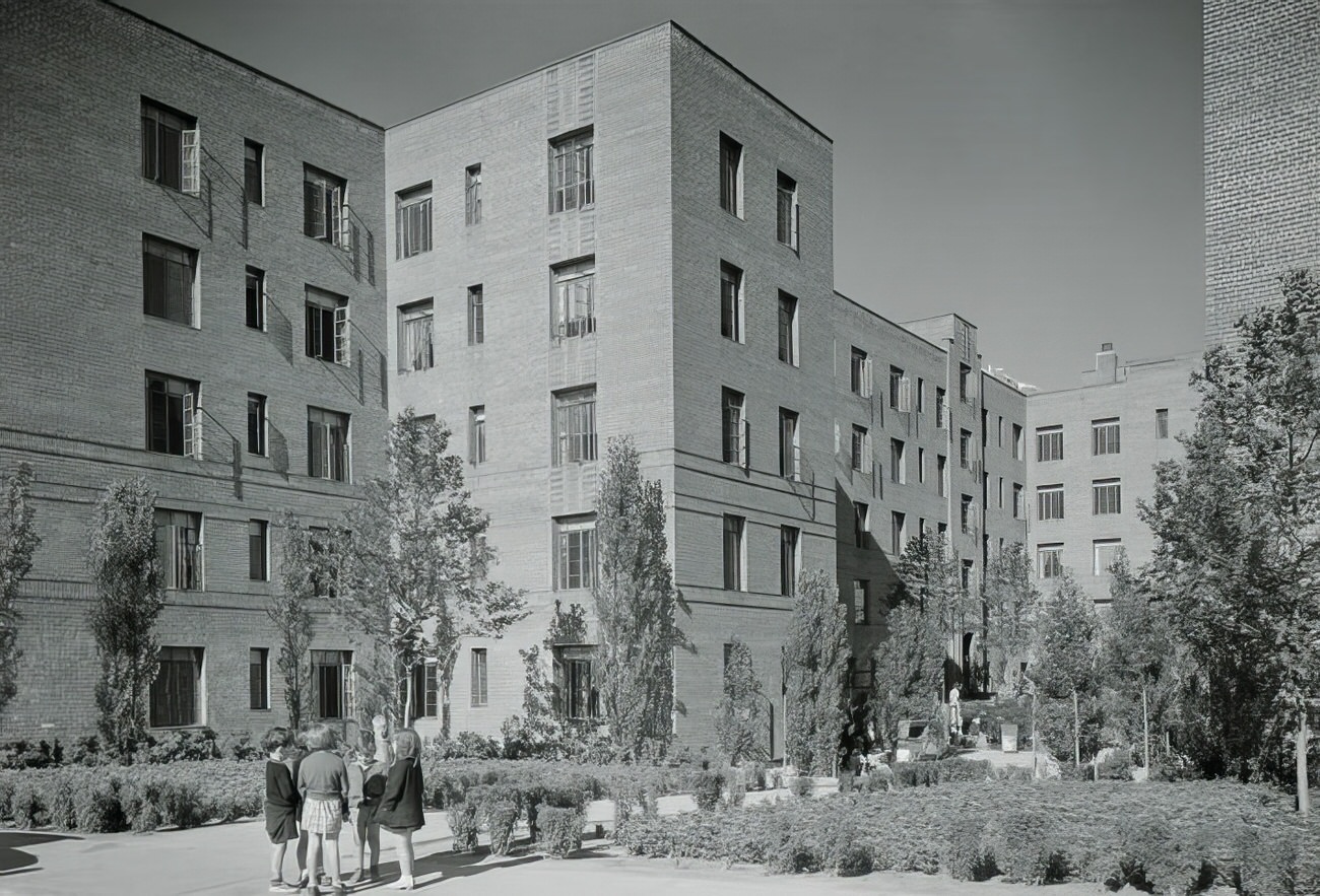 Hillside Housing Inc., Boston Post Road, Bronx, 1935.