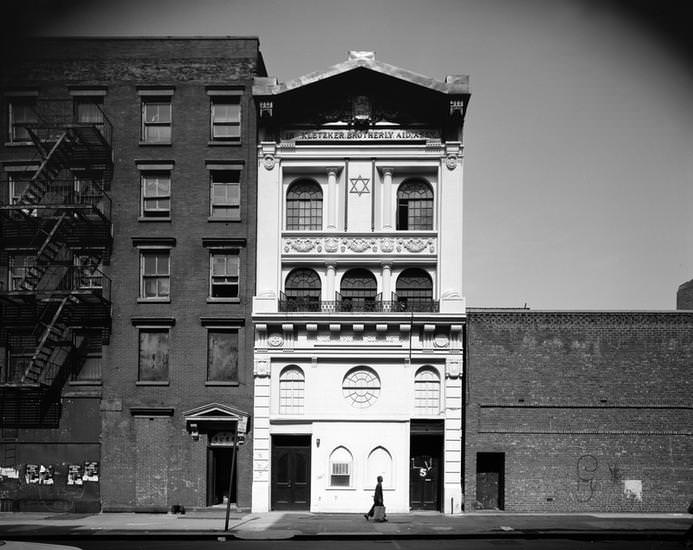 Kletzker Brotherly Aid Association Building at 5 Ludlow Street, 1978.