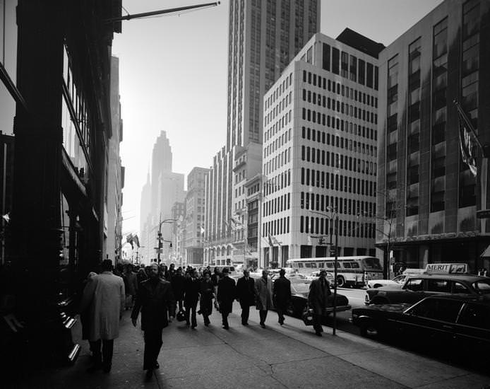 Looking south on Fifth Avenue from the sidewalk in front of Charles Scribner's Sons at 597 Fifth Avenue, 1975.