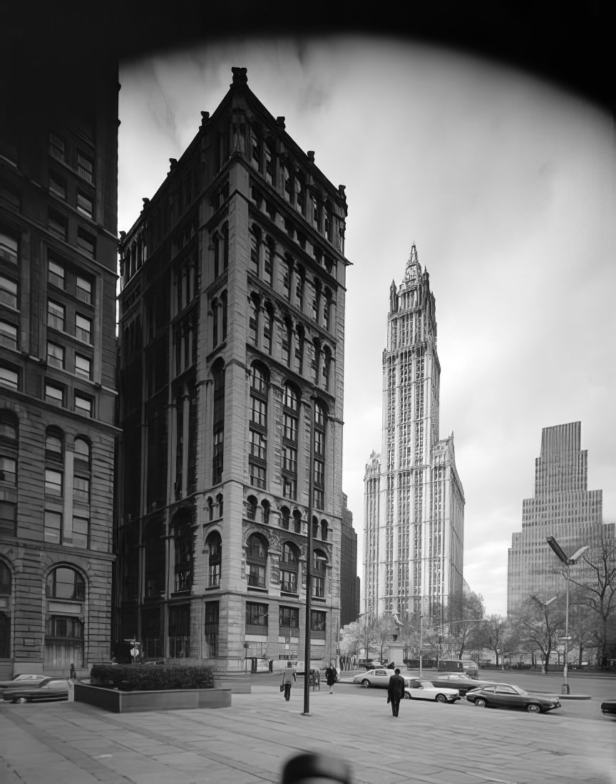 Pace University at 41 Park Row and the Woolworth Building, 1975.