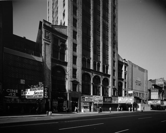 Candler Building at 220 West 42nd Street, 1977.