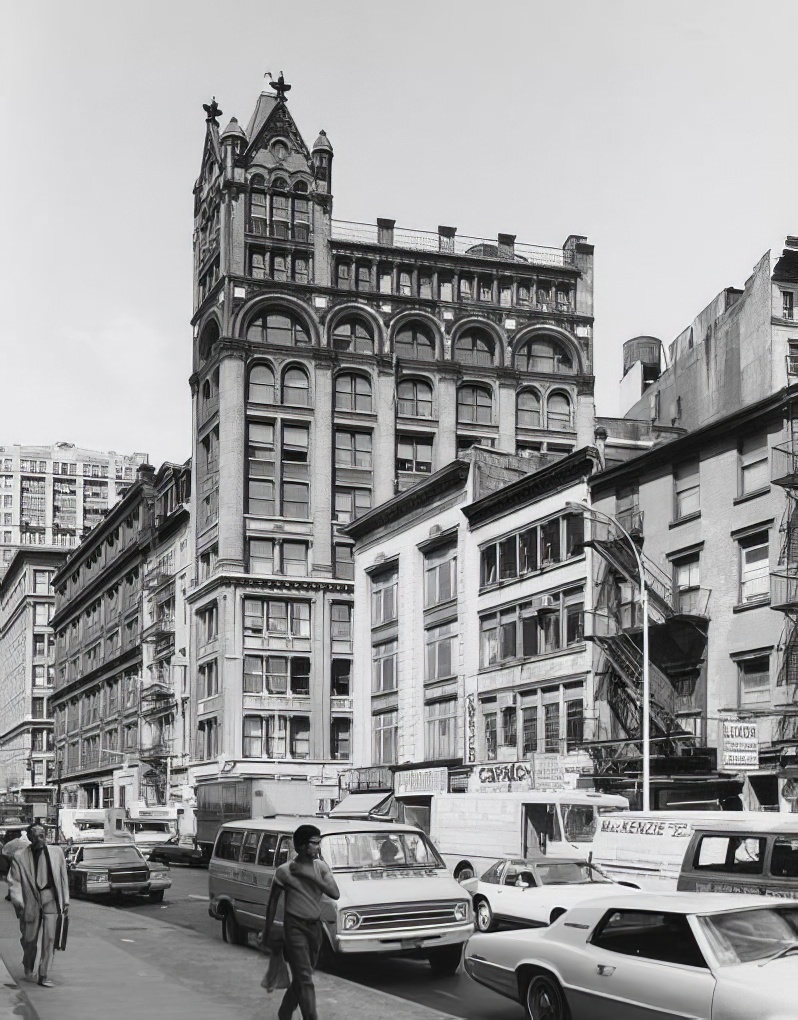 Looking north on the eastern side of Broadway between 18th and 19th Streets, 1974.