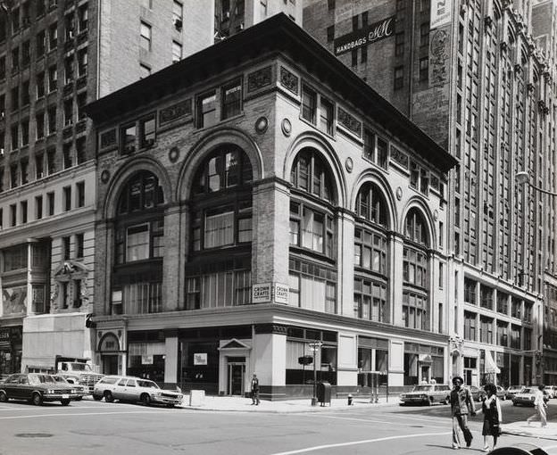 A.T. Demarest & Co. building, 339 Fifth Avenue, 1973