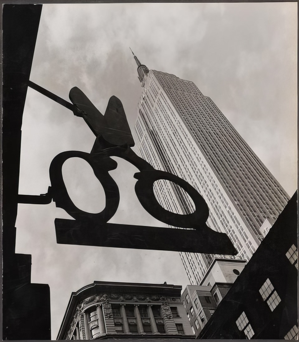 Empire State Building, looking up, 1973