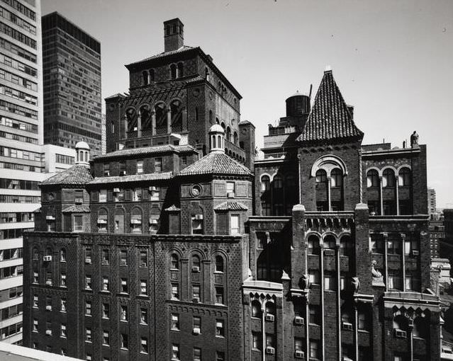 Jolly Hotel Madison Towers and Morgans Hotel rooftops, 1973