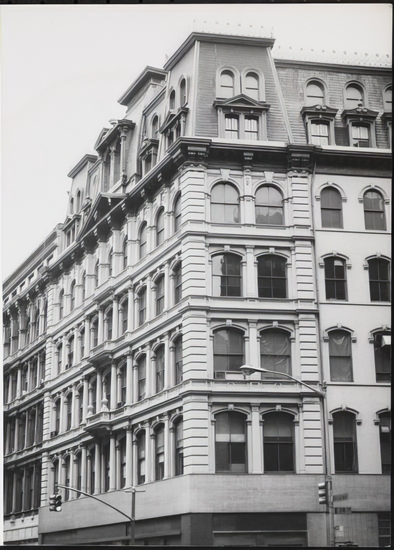 901 Broadway, 1974