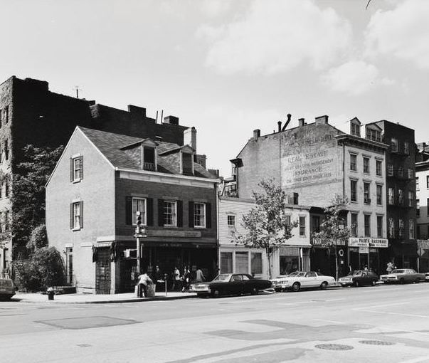 Ninth Avenue and West 21st Street, 1977