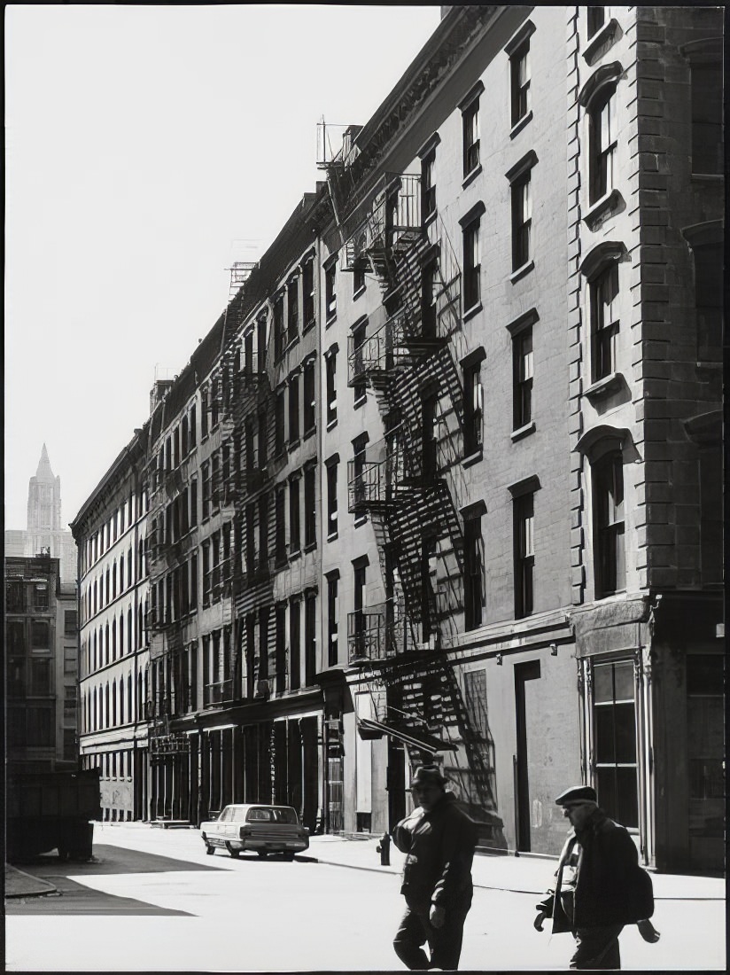 Crosby Street between Grand and Howard Streets, 1977