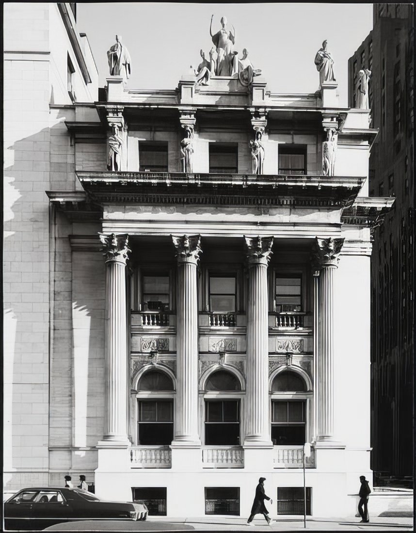 Madison Avenue façade of the Appellate Division, New York State Supreme Court, 35 East 25th Street, 1971