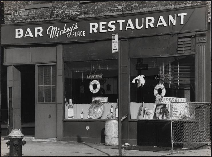 Mickey's Place Bar and Restaurant, 1973