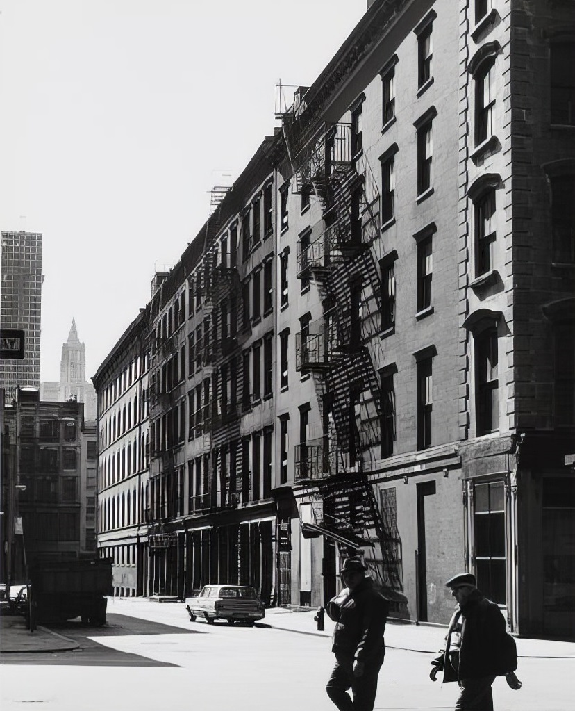 Crosby Street between Grand and Howard Streets, 1977