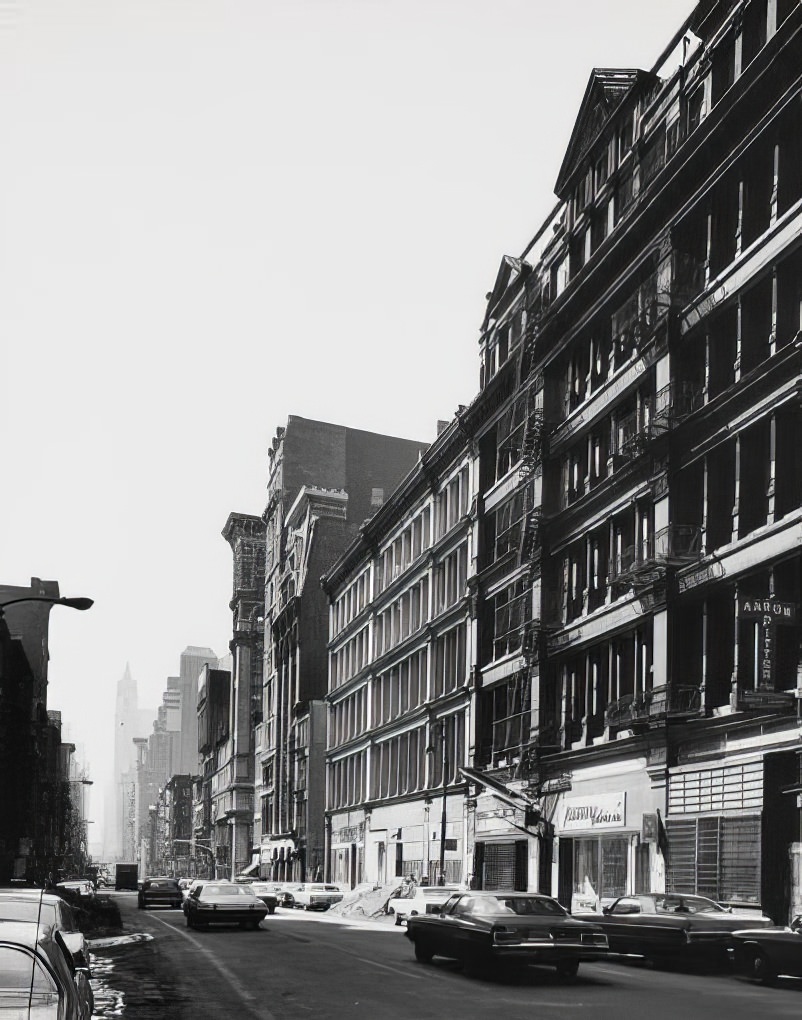 Broadway between Spring and Broome Streets, 1977