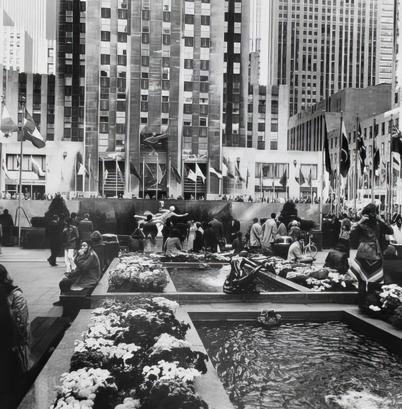 Channel Gardens, Rockefeller Center, 1975