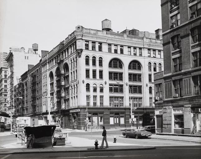 Northwest from West Broadway to 140 Franklin Street, 1975