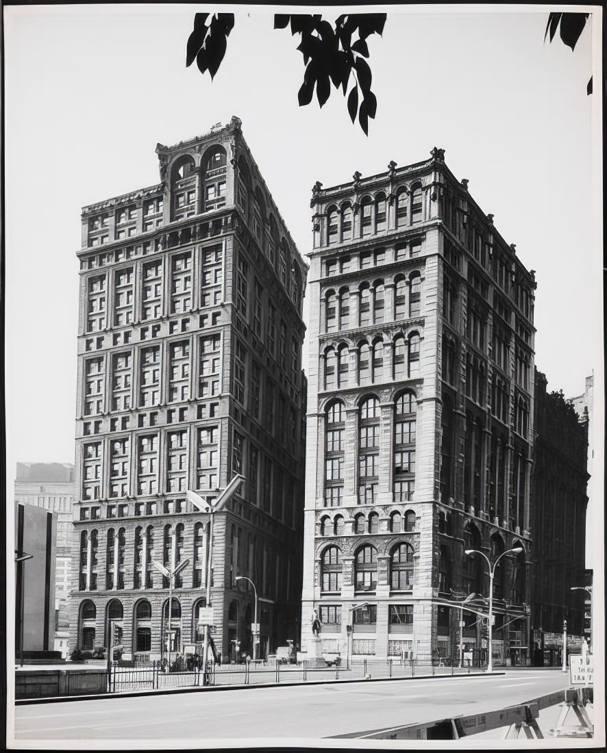 Pace University, 41 Park Row, 1975