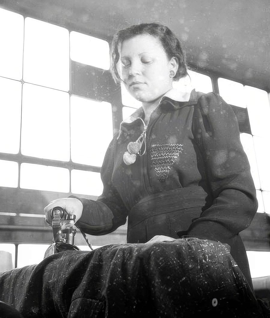 Ironing a Jacket on 10th Avenue and 36th Street, 1937.