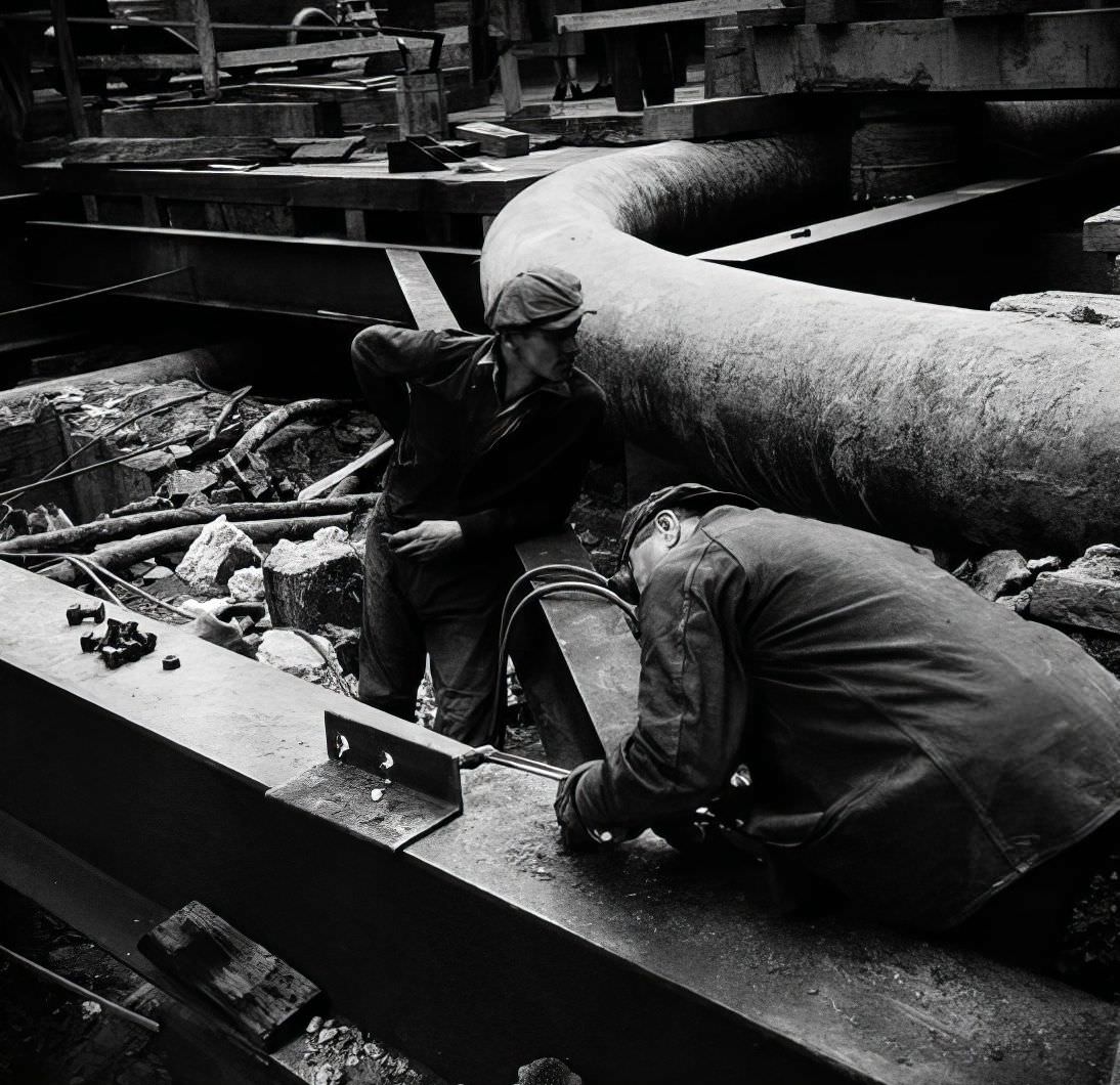 6th Avenue Subway Construction, 30th Street, 1937.