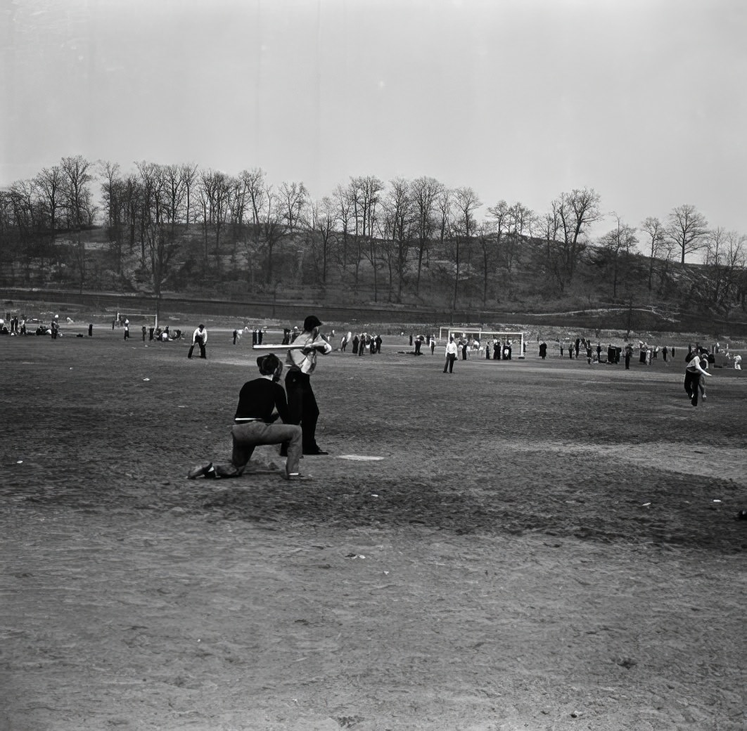 Baseball game, 1937