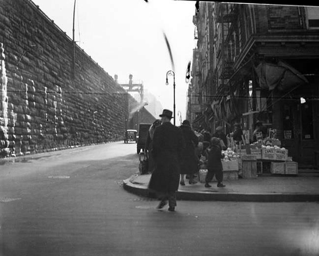 Subway construction, May 1937