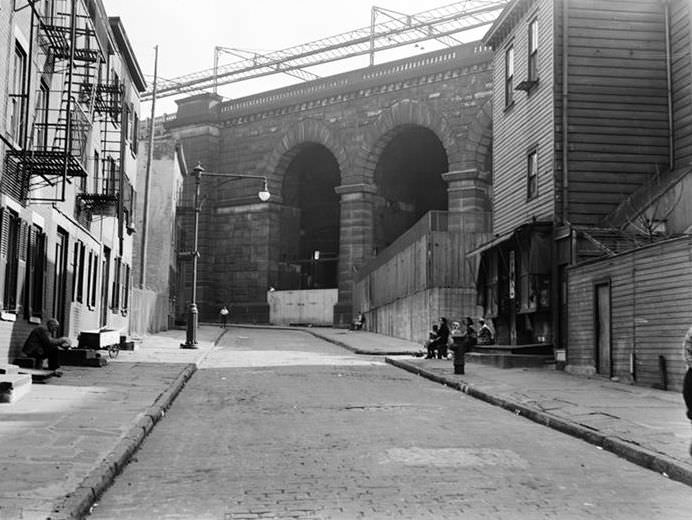 House near bridge, 1936