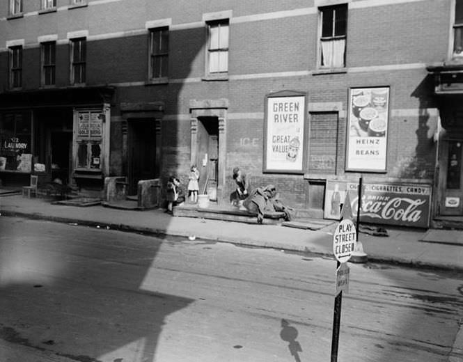 Play street, 1936