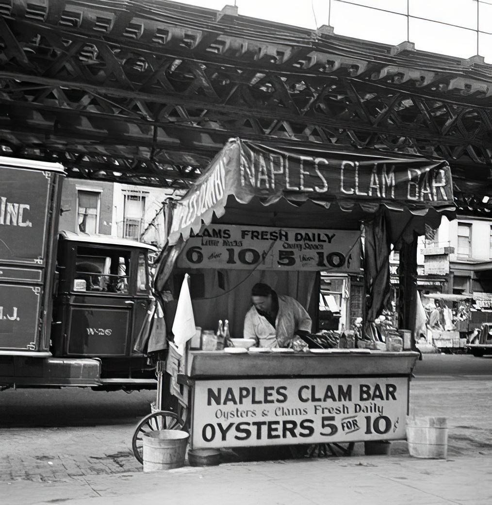 Naples Clam Bar, 1936