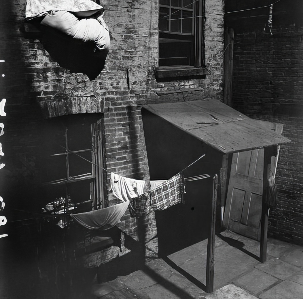 Back courtyard, 1935