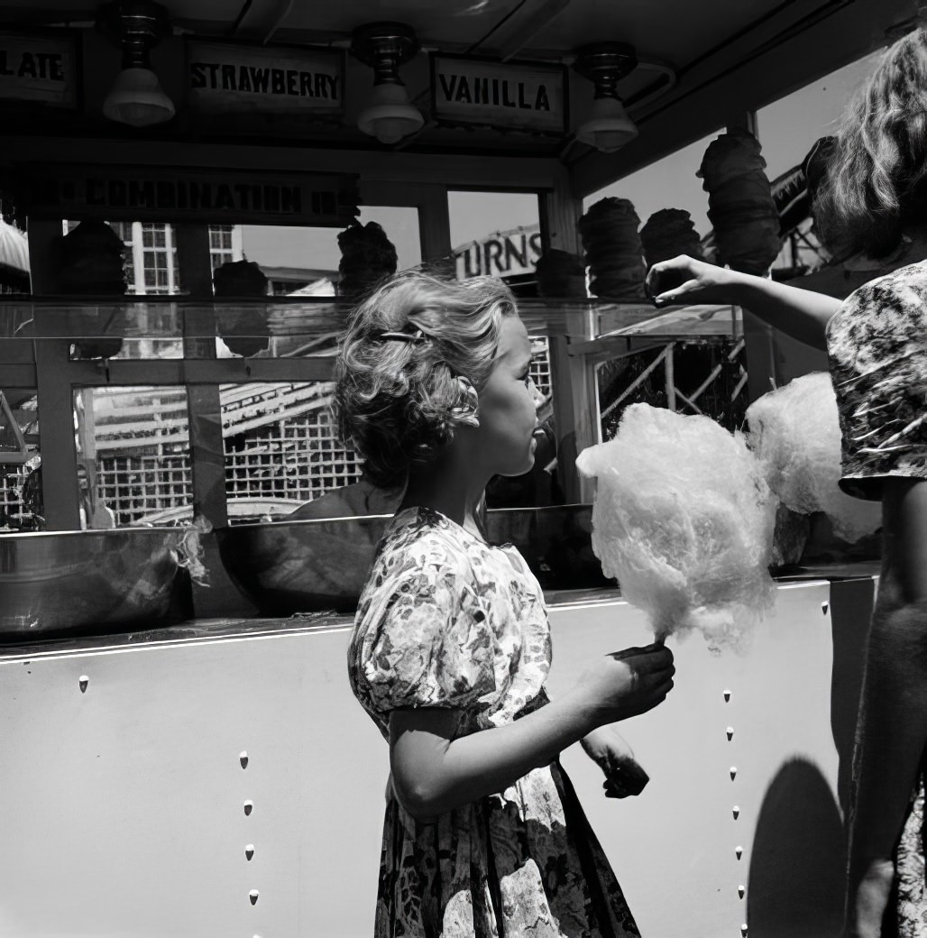 Cotton candy, 1939.