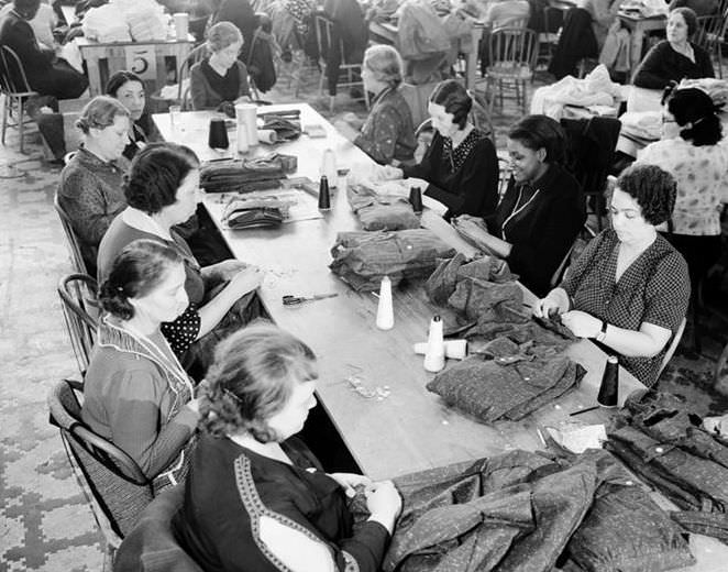 Making shirts on 10th Ave & 36th St, 1937.