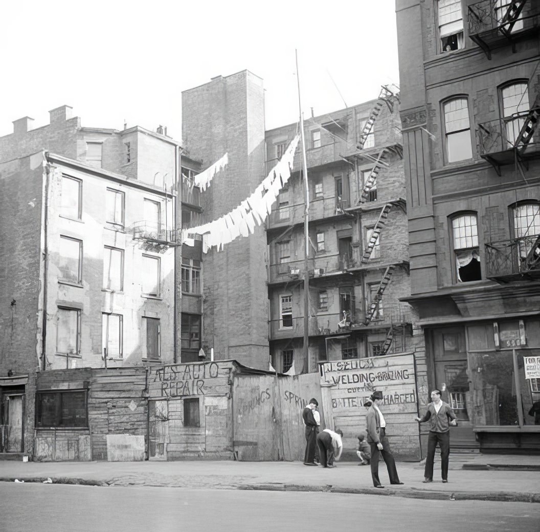 Small business, 1935.