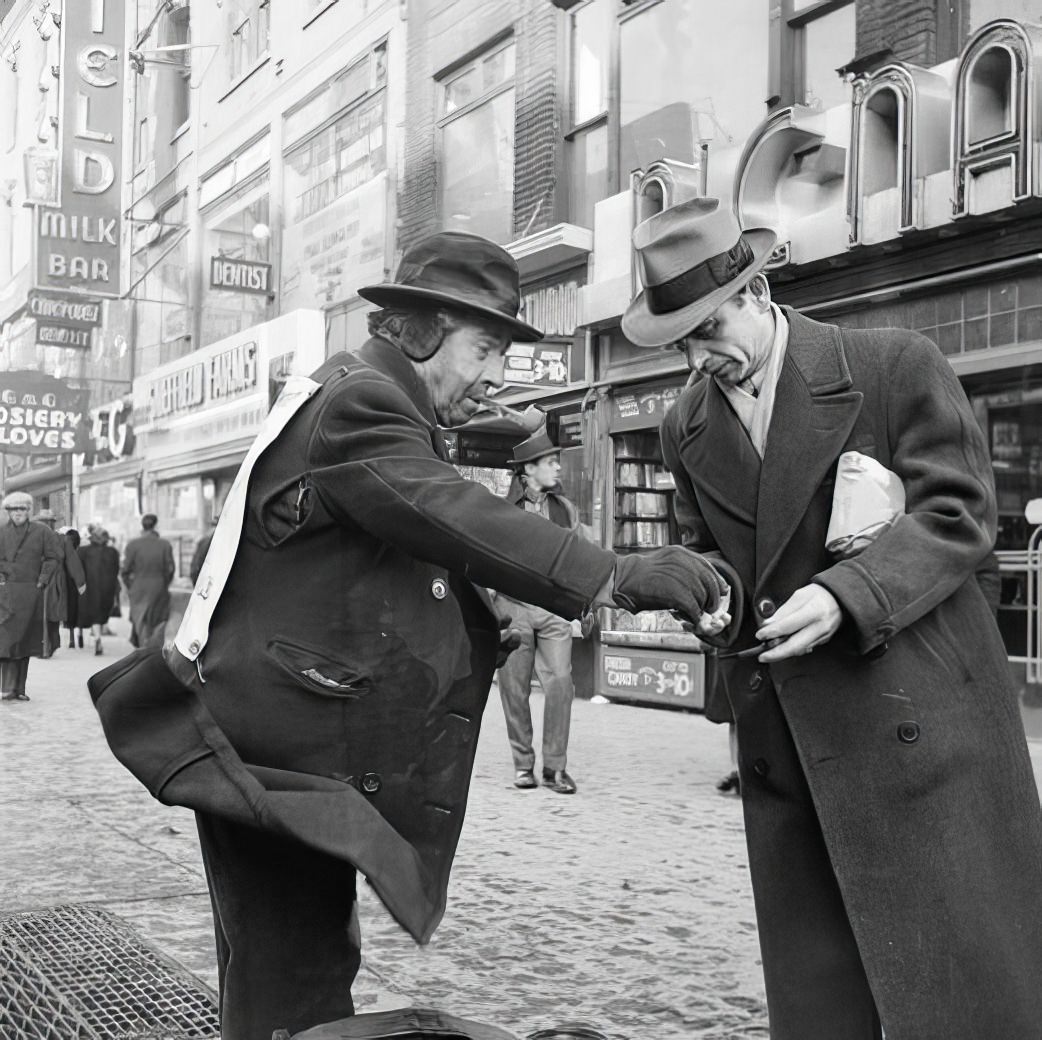 Panhandler, 1940.