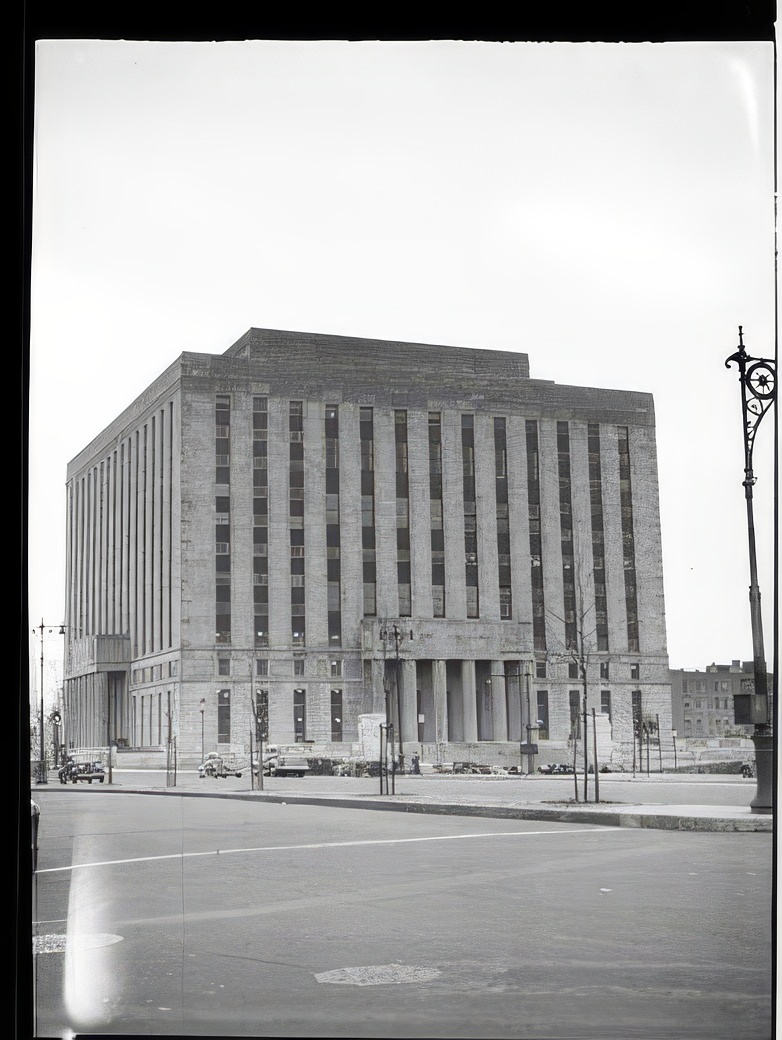 Bronx County Building, 1935.