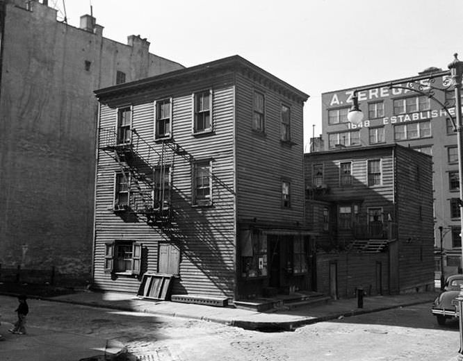 Wooden houses, 1935.