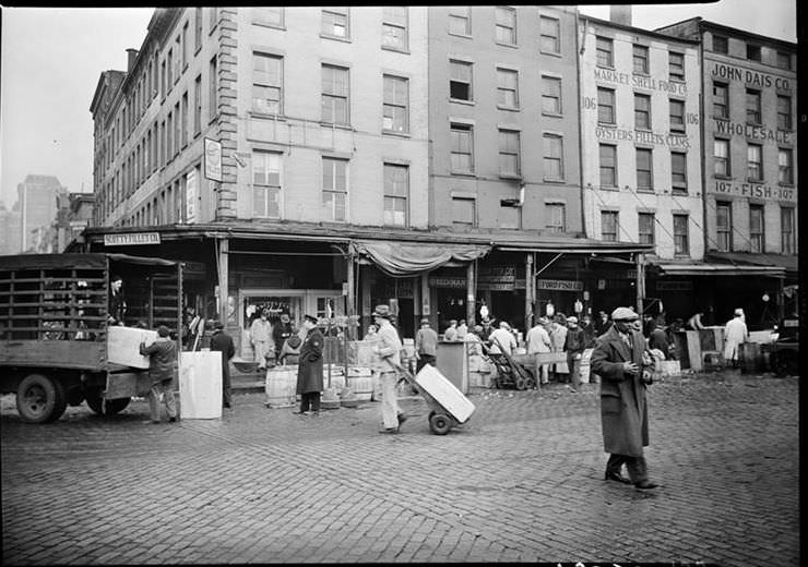 Fulton Fish Market, 1938.