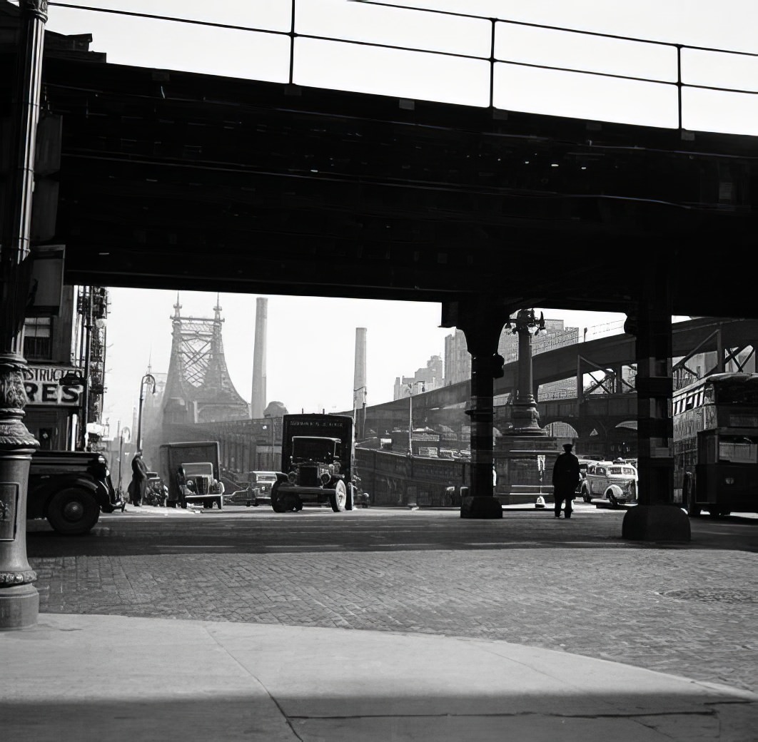 Bridge from under the elevated train, 1937.