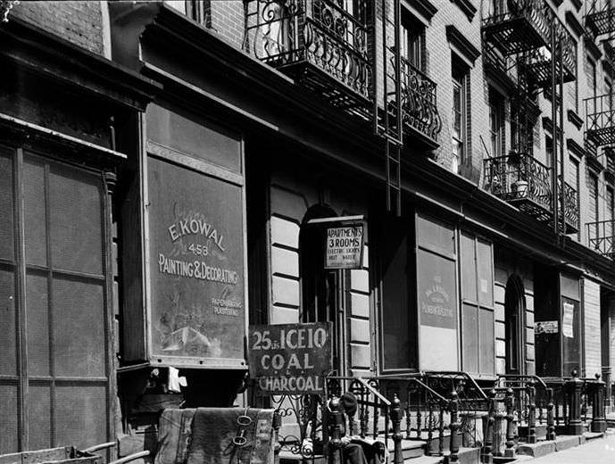 House fronts, 1935.