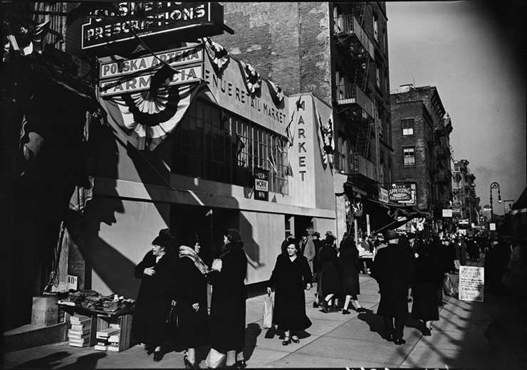 First Avenue Retail Market (exterior), 1938.