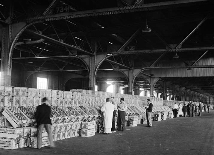 Fruit on display, 1938.